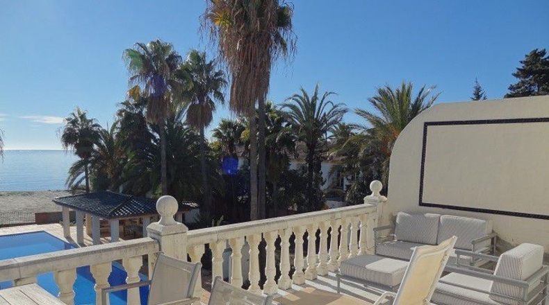 Málaga - Estepona - 8400m2