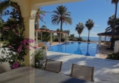 Vil·la amb terreny en venda a Estepona ref.: TR252027 foto