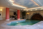 Vil·la amb terreny en venda a Marbella ref.: TR25546 foto