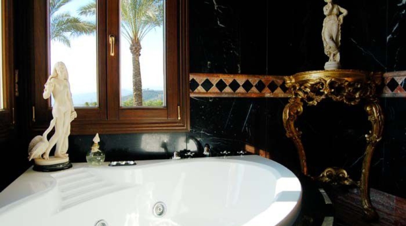 Málaga - Marbella - 2400m2