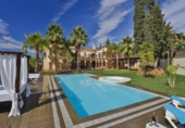 Vil·la amb terreny en venda a Marbella ref.: TR12147 foto