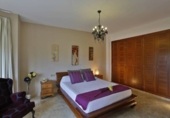 Vil·la amb terreny en venda a Marbella ref.: TR12147 foto