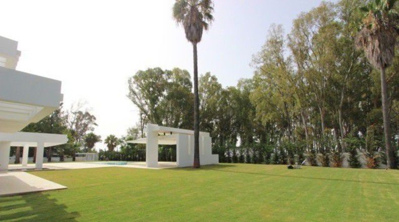 Málaga - San Pedro de Alcántara - 3191m2