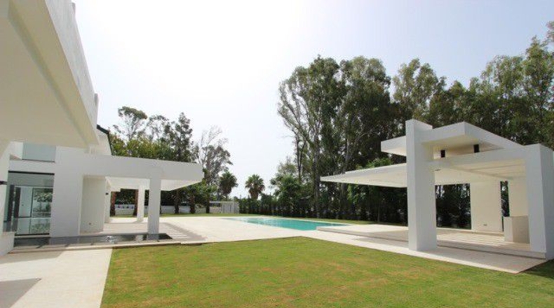 Málaga - San Pedro de Alcántara - 3191m2