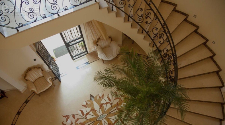 Málaga - Benahavís - 19000m2