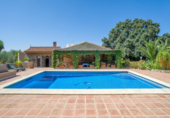 Villa con terreno en venta en Alhaurín el Grande ref: TR30398 foto