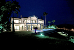 Estepona 2000&nbsp;m²