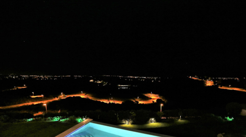 Málaga - Estepona - 2000m2