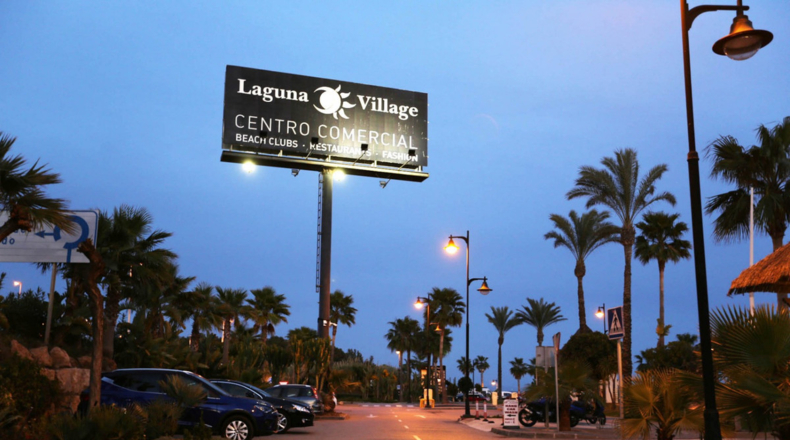 Málaga - Estepona - 2000m2