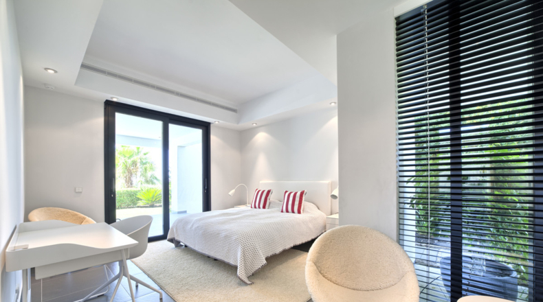 Málaga - La Perdiz - 2400m2