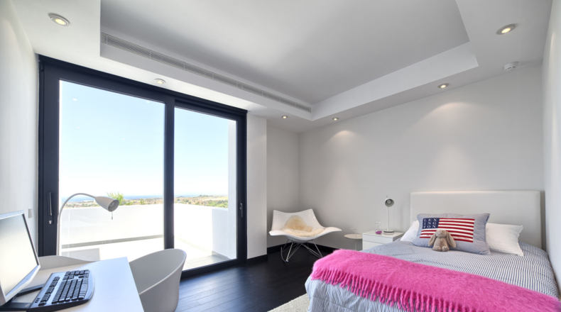 Málaga - La Perdiz - 2400m2