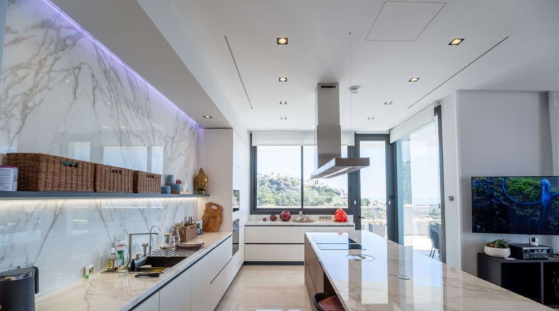 Málaga - Бенахавис - 3000m2