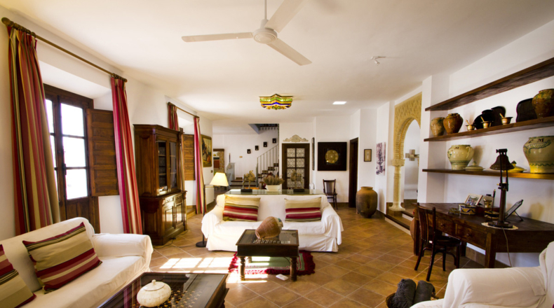 Málaga - Archidona - 25000m2