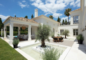 Vil·la amb terreny en venda a Marbella ref.: TR25664 foto