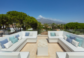 Vil·la amb terreny en venda a Marbella ref.: TR25586 foto