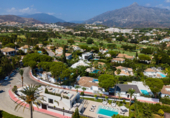 Vil·la amb terreny en venda a Marbella ref.: TR25586 foto