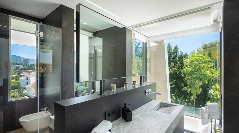 Málaga - Marbella - 2060m2