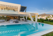 Vil·la amb terreny en venda a Marbella ref.: TR29738 foto