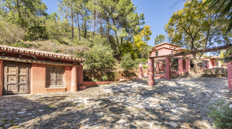 Málaga - Benahavís - 17051m2