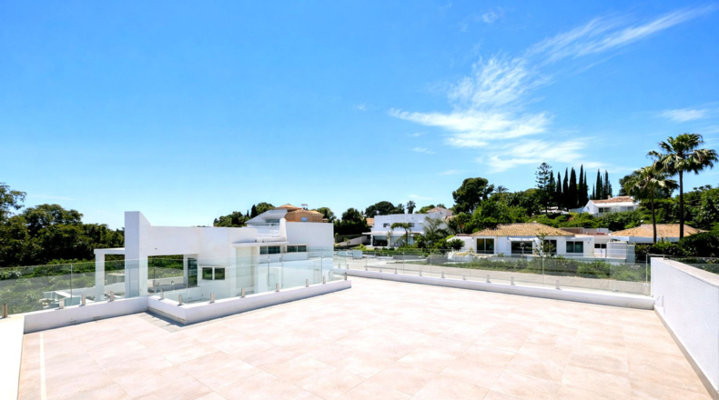 Málaga - Estepona - 645m2