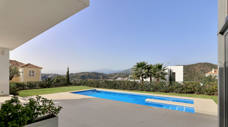 Málaga - La Alqueria - 1080m2