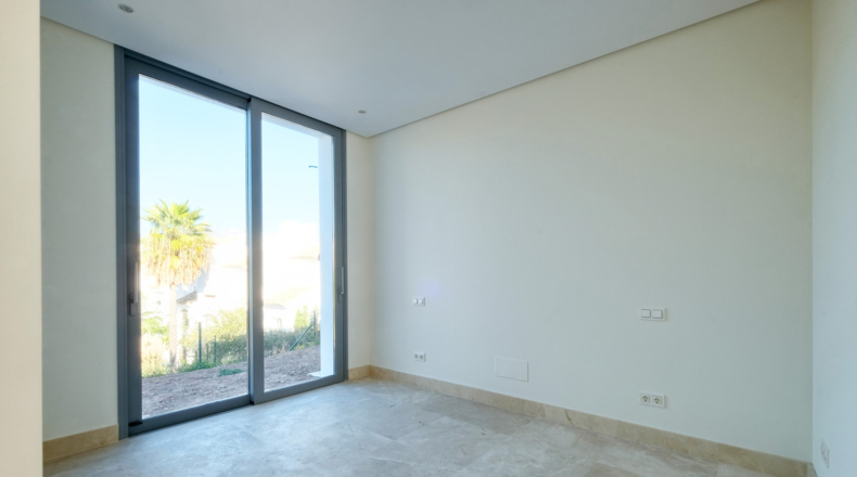 Málaga - La Alqueria - 1080m2