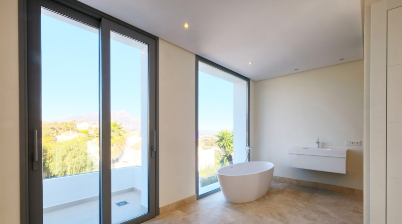 Málaga - La Alqueria - 1080m2