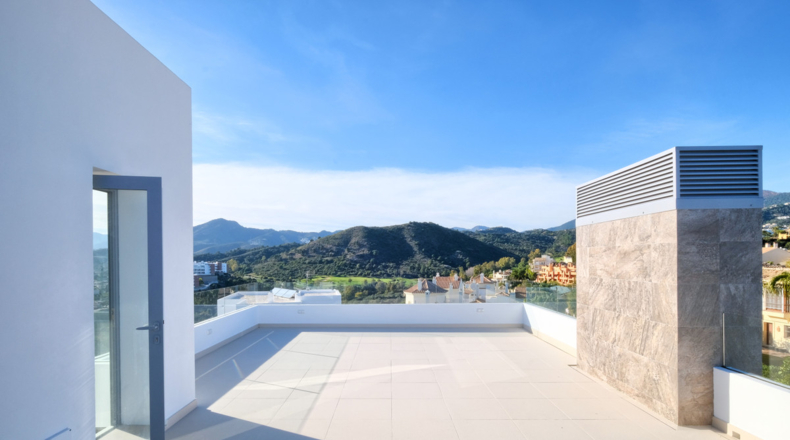Málaga - La Alqueria - 1080m2