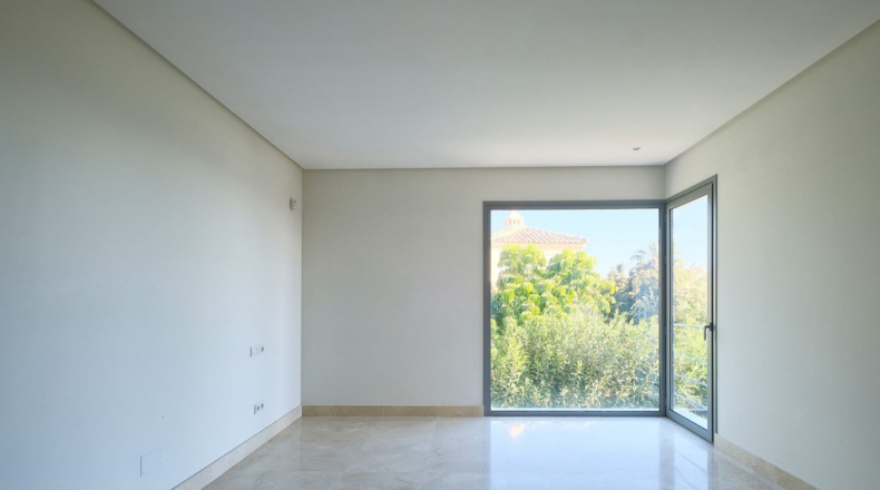 Málaga - Бенахавис - 1024m2