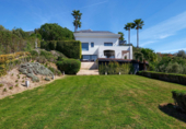 Vil·la amb terreny en venda a Marbella ref.: TR252045 foto