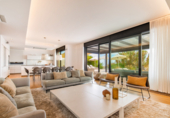 Villa con terreno en venta en Marbella ref: TR89779 foto