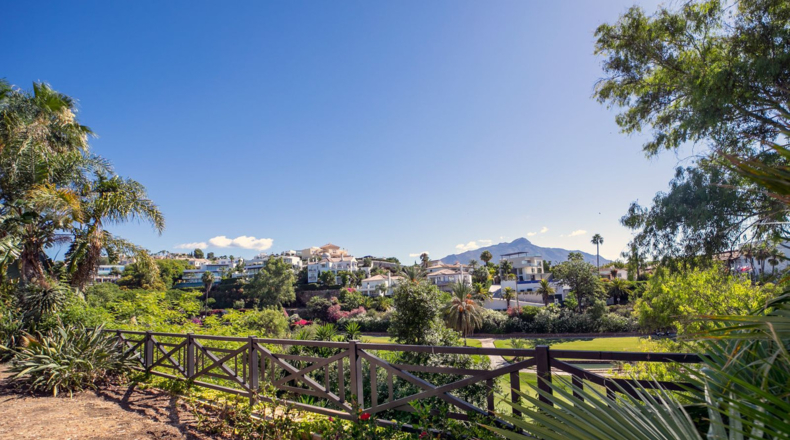 Málaga - Бенахавис - 1034m2