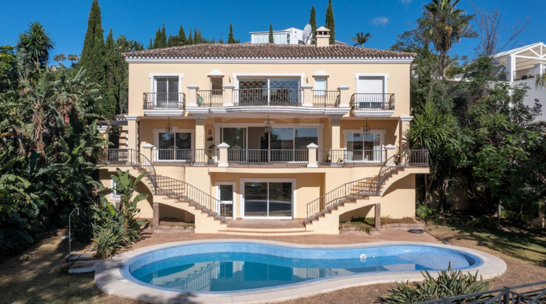 Málaga - Бенахавис - 1034m2