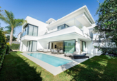 Vil·la amb terreny en venda a Marbella ref.: TR254367 foto
