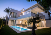 Vil·la amb terreny en venda a Marbella ref.: TR254367 foto