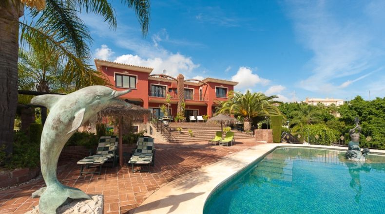 Málaga - Benalmádena - 5000m2