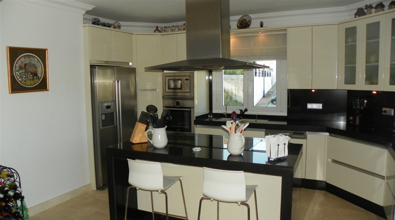 Malaga - Las Lagunas - 1450m2