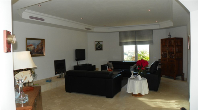 Malaga - Las Lagunas - 1450m2