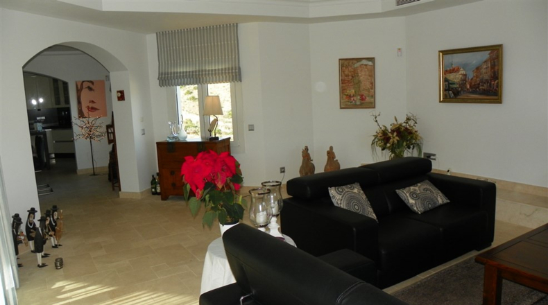 Malaga - Las Lagunas - 1450m2