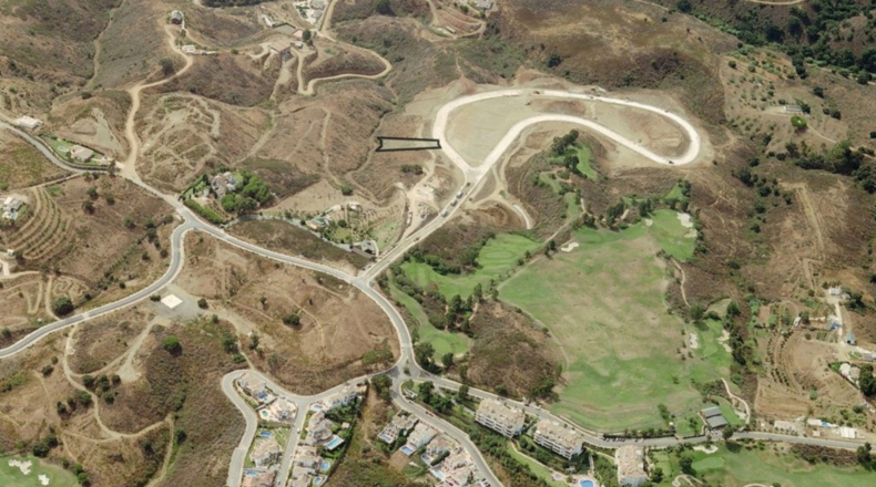 Málaga - Las Lagunas - 1420m2