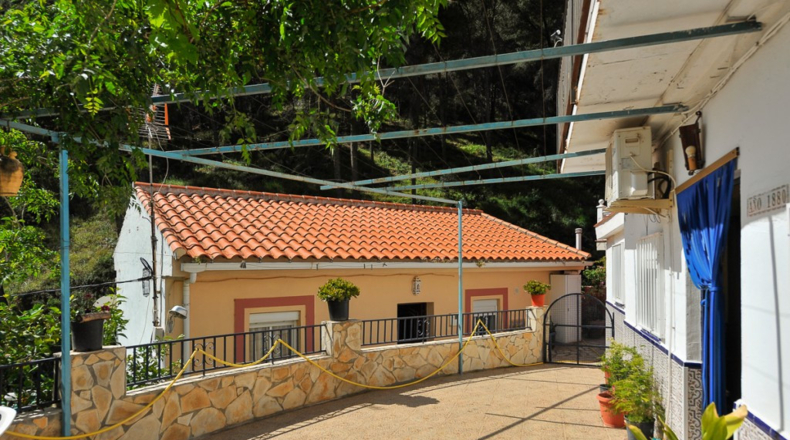 Málaga - Ardales - 2000m2
