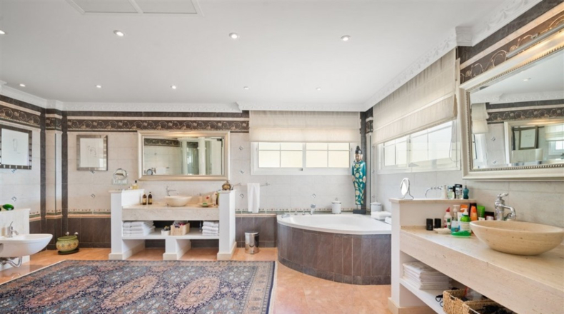 Málaga - El Paraíso Alto - 2750m2