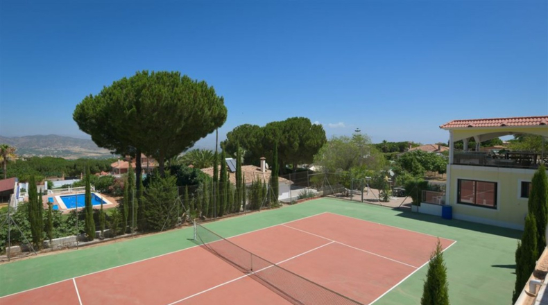 Málaga - Alhaurín de la Torre - 2569m2