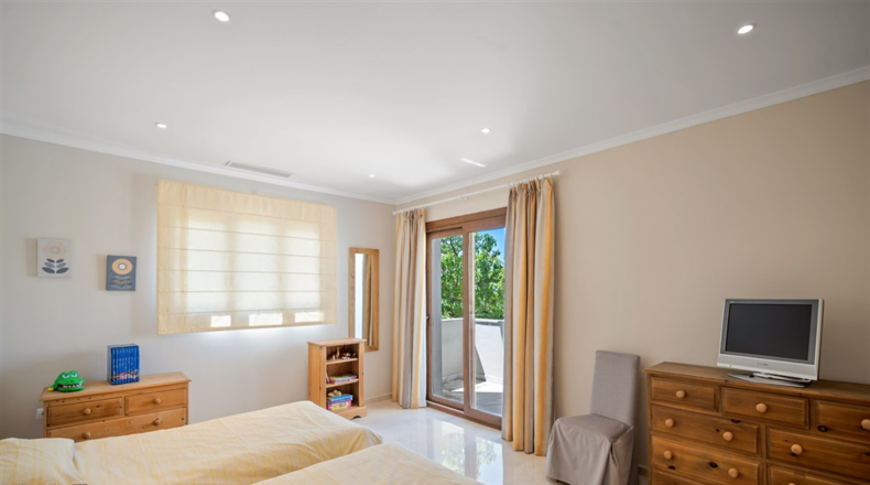 Málaga - Бенахавис - 3950m2