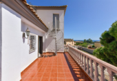 Vil·la amb terreny en venda a Marbella ref.: TR106661 foto