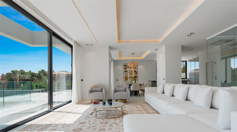 Málaga - Бенахавис - 1022m2
