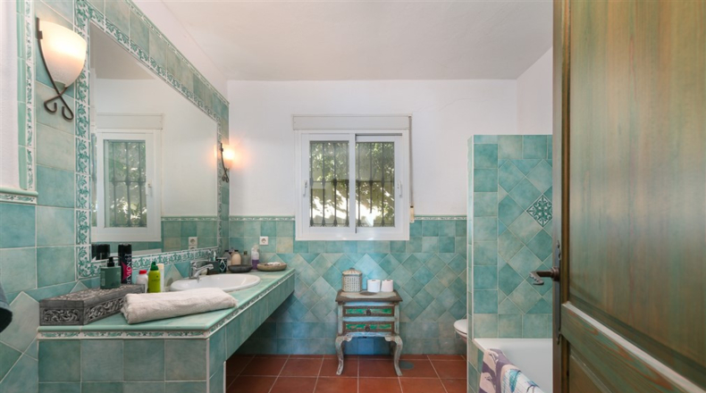 Malaga - San Pedro de Alcántara - 700m2