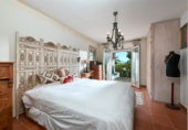 Vil·la amb terreny en venda a Marbella ref.: TR106647 foto