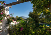 Vil·la amb terreny en venda a Marbella ref.: TR106647 foto