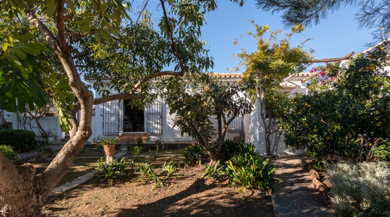 Malaga - San Pedro de Alcántara - 700m2